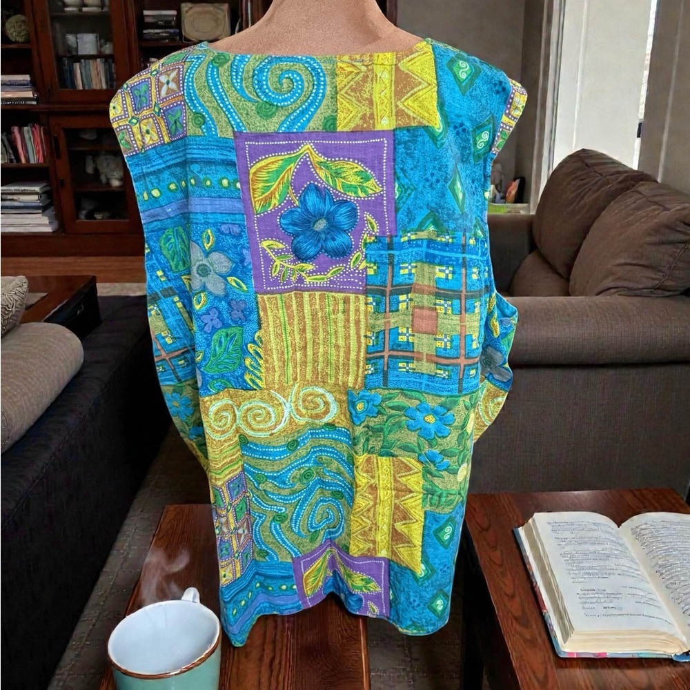 Vibrant Patchwork Vest in Blue and Yellow - Picture 4 of 5